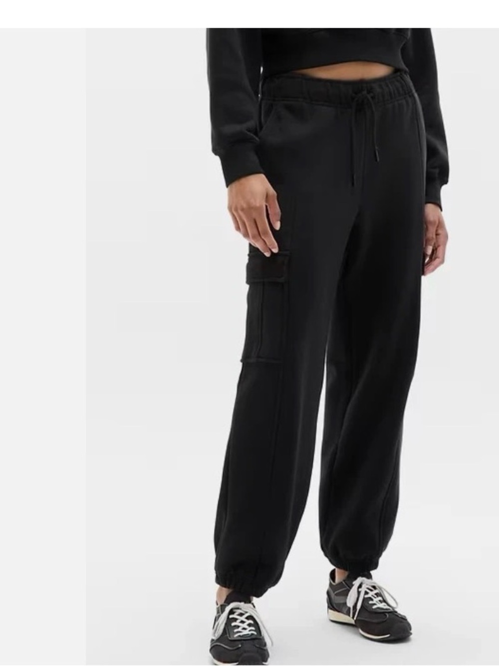 Athleta Heavyweight Black Cargo Sweatpants - Women size S NWT priced $109